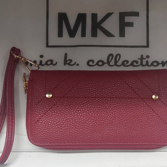 NWT Mia K. collection Jordina 2 PCS Shoulder Bag with Matching Wallet. - Picture 5 of 7